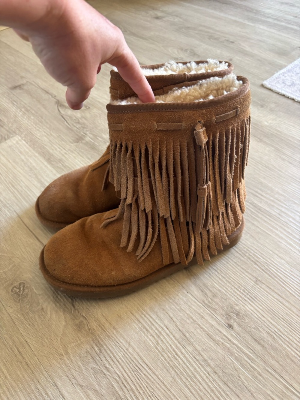 Koolaburra by UGG Fringe Suede Boots